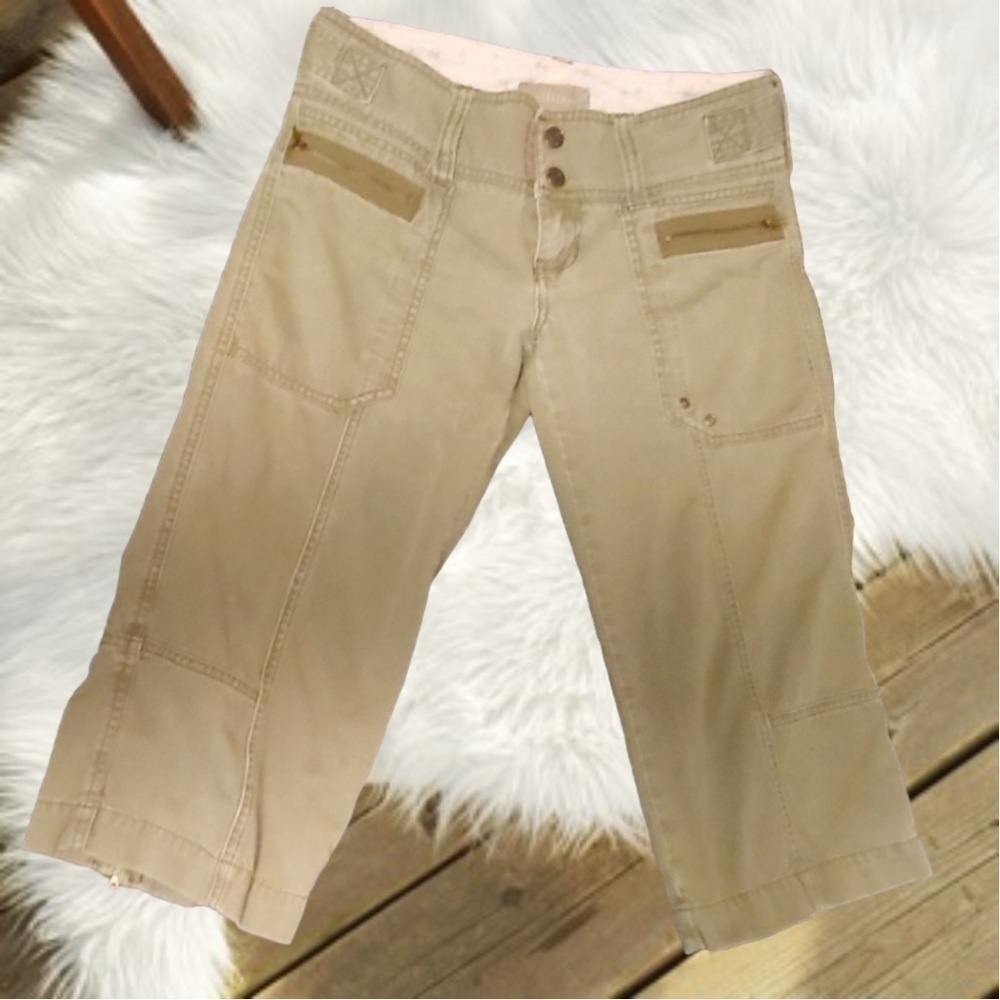 Hollister California Capris - Size 1, Gently Worn, Tan, 100% Cotton